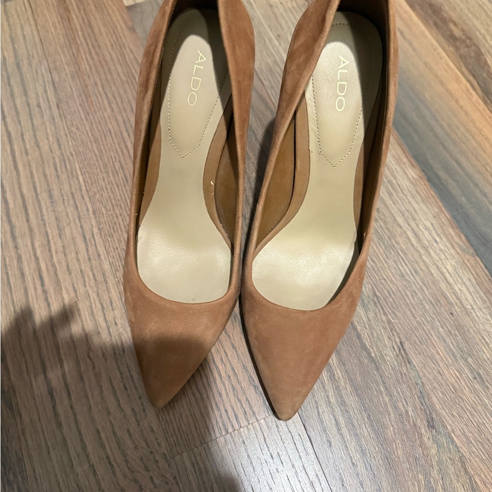 ALDO Women's Brown Suede Pumps